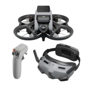 DRONE DJI AVATA EXPLORER COMBO 4K imagen frontal en picado con el combo completo